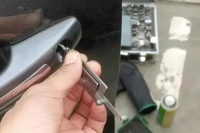 汽车门开锁 汽车门开锁